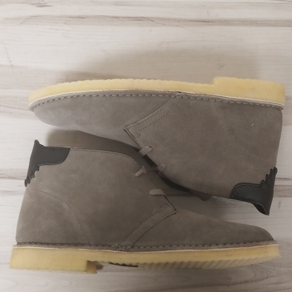 NWB Coach Kingston Suede Chukka Boot Fog Grey - Picture 5 of 8